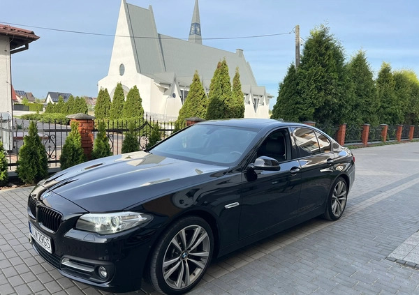 BMW Seria 5 cena 89400 przebieg: 74300, rok produkcji 2016 z Kielce małe 631